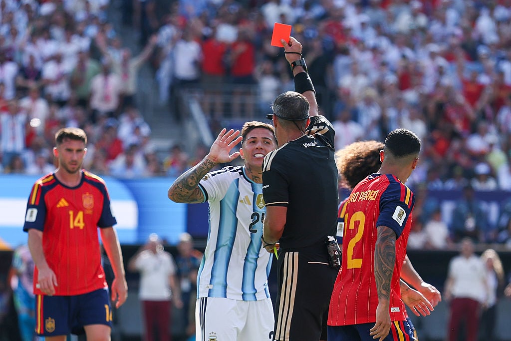 Argentina, con uno menos para la prórroga: revisa la expulsión de Enzo Fernández en la final del Mundial ante España