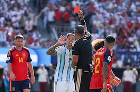 Argentina, con uno menos para la prórroga: revisa la expulsión de Enzo Fernández en la final del Mundial ante España