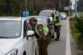 Carabineros reportó más de 21 mil solicitudes de viajes interregionales durante primer día de implementación