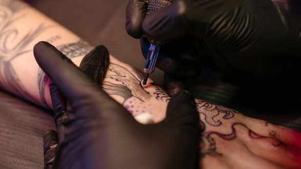 ¿Los tatuajes pueden dañar la salud? Esto dicen los estudios