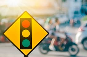 Estudio indica que conductores en Chile son agresivos, violentos y arriesgados