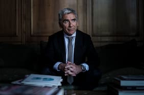 Carlos Peña: “La idea de que la empresa puede satisfacer todas las expectativas y las carencias de la vida social es simplemente absurdo”