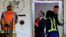 Nuevo libro asegura que cachetada de Brigitte a Emmanuel Macron habría sido una escena de celos por una actriz iraní