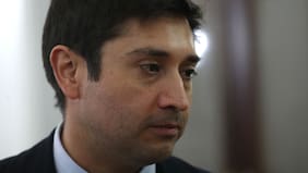 CDE arremete contra senador Calisto con demanda civil para recuperar más de $ 105 millones por falsas asesorías