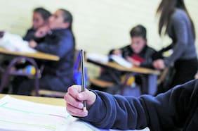 Prueba PISA sobre pensamiento creativo: Chile lidera entre países latinoamericanos y no reporta diferencia entre hombres y mujeres