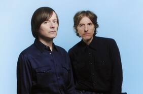 Moon Safari, la historia del sorprendente disco debut de Air (y que sonará en Chile)