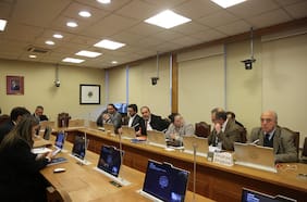Comisión de Transportes aprueba en general proyecto que amplía suspensión provisoria de licencias de conducir