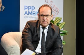 Ministro de Economía de Perú y la receta para impulsar el crecimiento económico: más desrregulación y espacio para privados