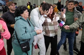 Un exchico “Rojo”, tres con órdenes vigentes y 35 con antecedentes: quiénes son los chilenos deportados desde EE.UU.