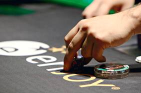 La acelerada carrera de los hermanos Fischer para transformarse en los zares de los juegos de azar