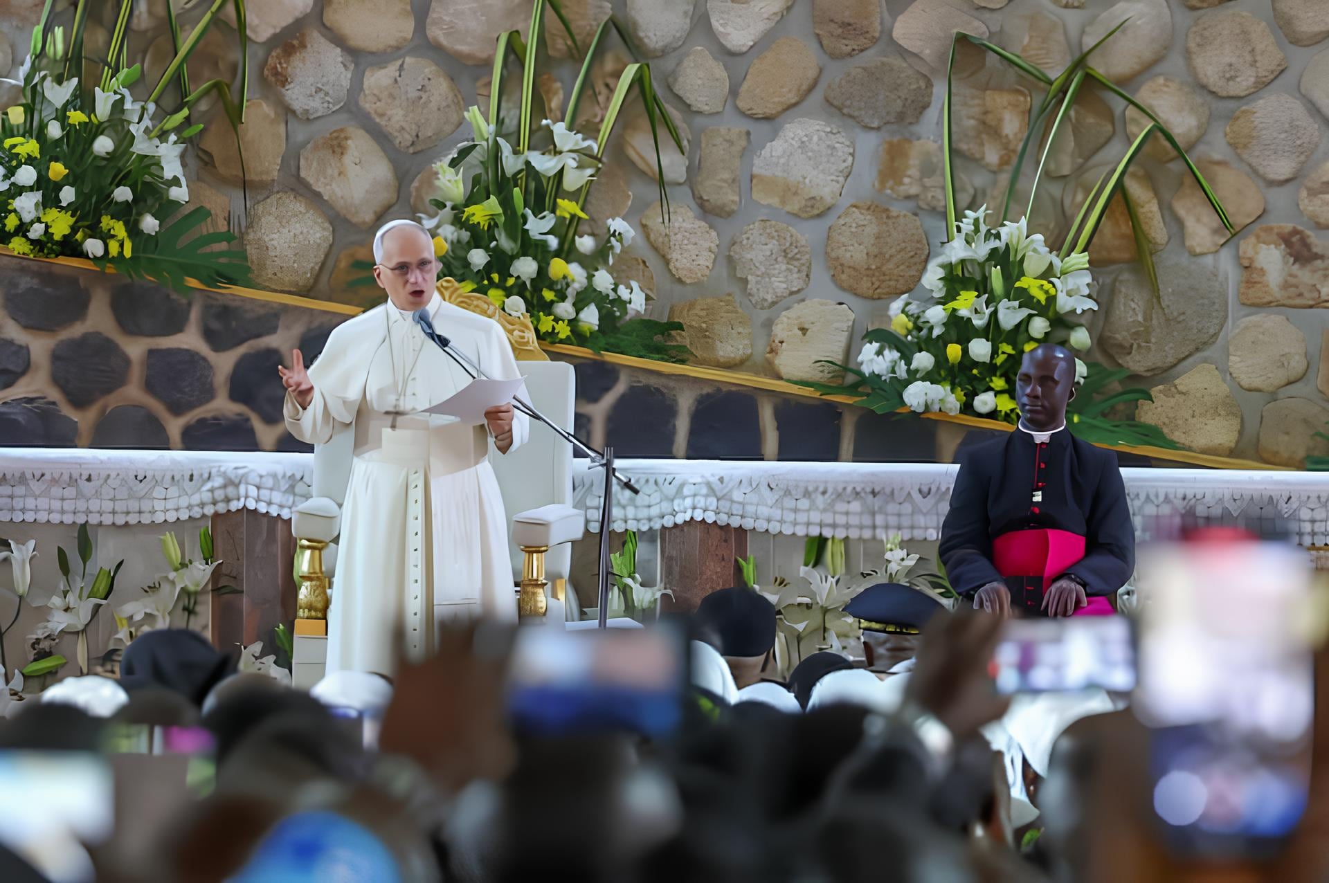 Enfrentamientos entre Trump y León XIV por Irán abren debate religioso sobre la “guerra justa”
