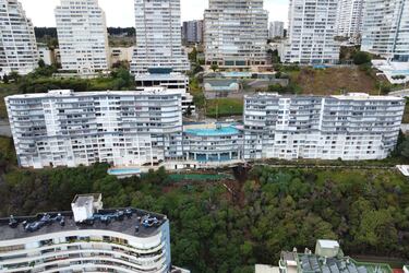 Senapred cancela perímetro de seguridad sobre edificio Euromarina II de Viña del Mar por “disminución de la amenaza a la vida”