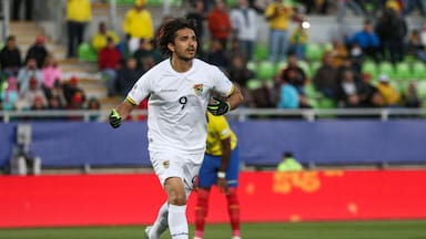 Tras quedar fuera de la nómina: hermano de Marcelo Moreno Martins entrega su apoyo a Surinam en el repechaje mundialista