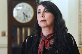 Karla Rubilar critica que “hubo una deficiencia” en la gestión en medio de virus sincicial pero indica que “es el momento de ayudar”