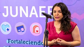 Exdirectora de Junaeb califica de “injuriosa” acusación de su sucesor y está evaluando acciones legales