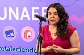 Exdirectora de Junaeb califica de “injuriosa” acusación de su sucesor y está evaluando acciones legales