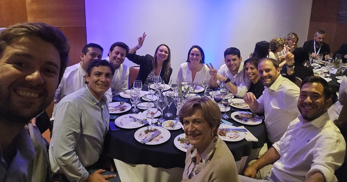 Catalina San Martín y su alianza ambigua con Chile Vamos: ¿Coqueteo estratégico o preludio de un nuevo bloque político?