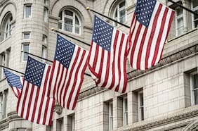 EE.UU. revoca visas a seis extranjeros por celebrar el asesinato de Charlie Kirk