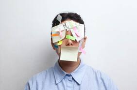 Tu compañero de trabajo de la Generación Z está presionando más de lo que crees