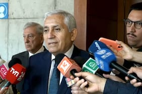 “Soy absolutamente inocente”: exdirector de la PDI, Héctor Espinosa, se refiere al inicio del juicio en su contra