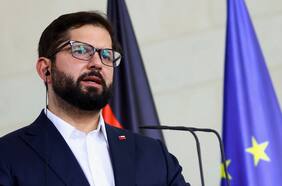 Boric en encuentro con universidades en Suecia: “Es muy importante el rol que cumplen ustedes en tiempos de negacionismo”