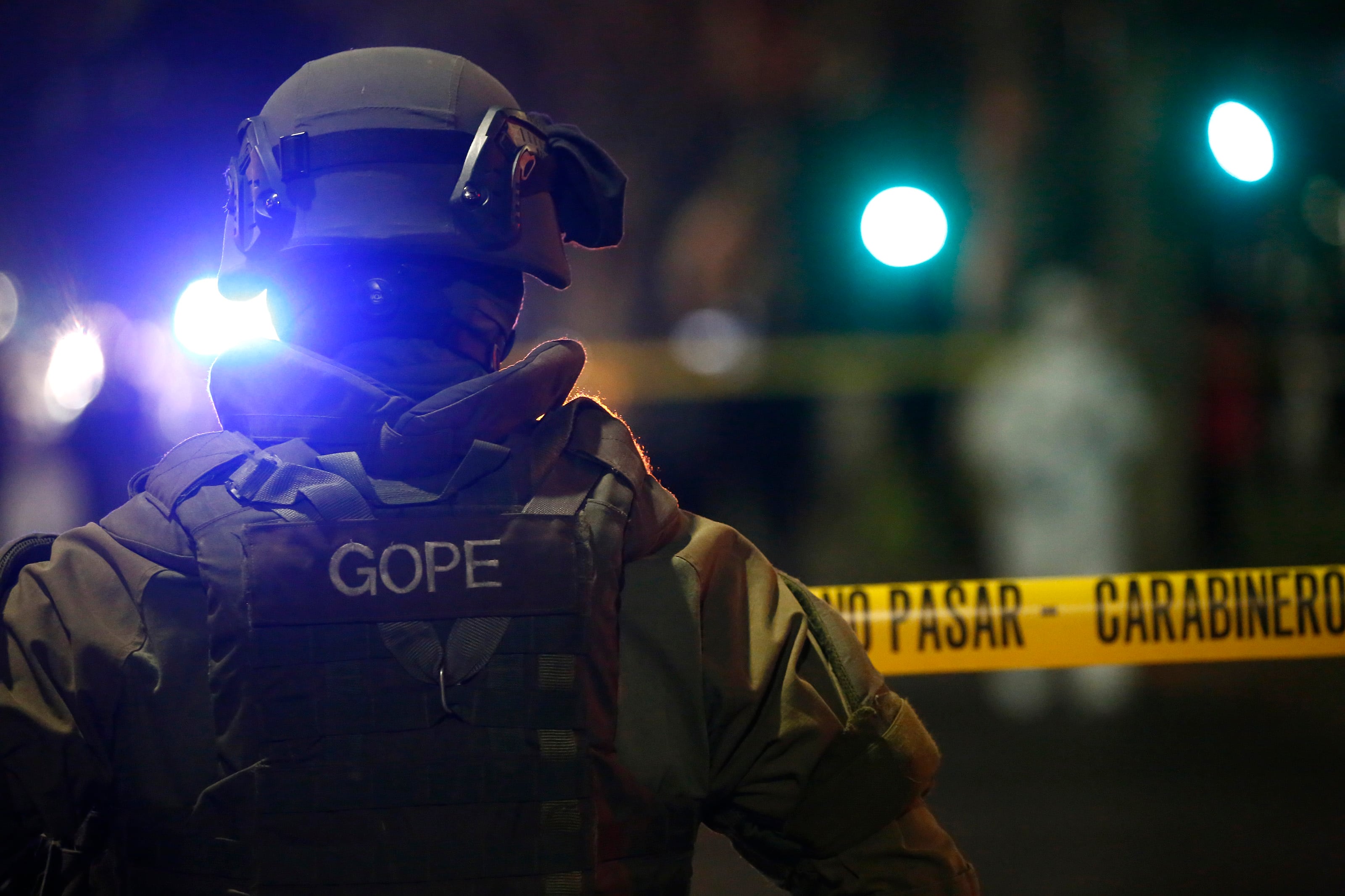 Antisociales interceptan furgón y secuestran por horas a conductor ecuatoriano tras robo de US$10 mil en Santiago