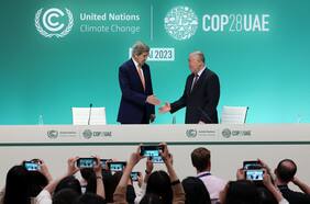 De qué trata el polémico acuerdo de la COP28, que planea cambiar el fatídico destino del planeta y medioambiente