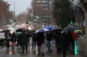 La Florida: cierran paso bajo nivel tras intensas lluvias