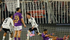 Colo Colo también sabe remontar: vence a Deportes Concepción y mantiene su buen pasar en la Copa de la Liga