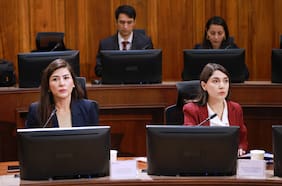 Ministra Marín evita explicar remoción de directora de Sernameg y genera llamado de atención de la presidenta del Senado