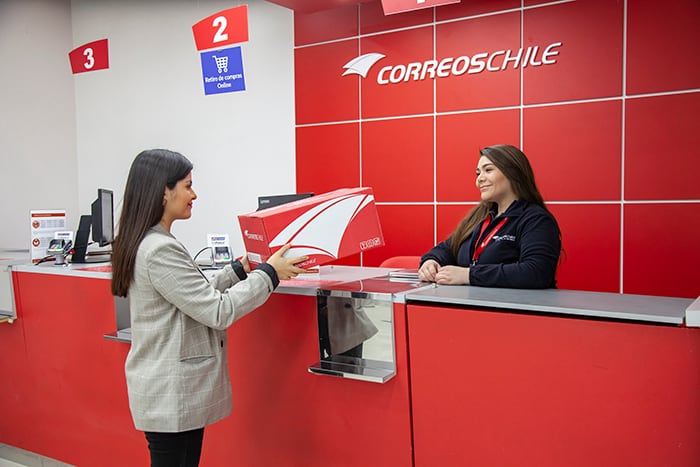 Miguel Samaniego es nombrado como nuevo presidente del directorio de Correos de Chile