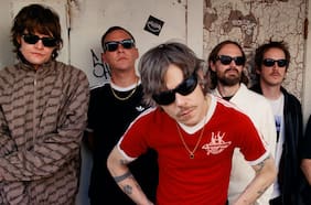Cage the Elephant vuelve a empezar: “Estar en la gira de Oasis nos sirvió de inspiración”
