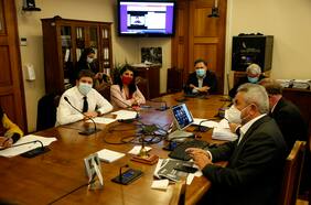 Gobierno no logra acuerdo con la oposición y votación del IFE se sigue dilatando