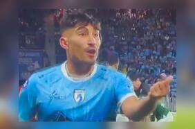 El polémico gesto de Mathías Pinto luego de ser expulsado en la final entre Iquique y Wanderers