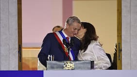 Descifra: 51% ve señal de austeridad en que Kast viva en La Moneda y 49% quiere rol protagónico de la primera dama