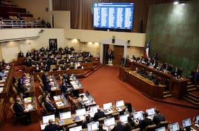 La amenaza de los retiros de fondos previsionales se toma el Congreso: tres de cinco proyectos son impulsados por parlamentarios afines al gobierno