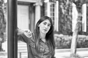 Catalina Infante, escritora: “De la maternidad se escribe desde las vísceras o no se escribe”