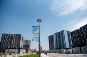 Dos delincuentes ingresaron a robar a la Villa Panamericana: sustrajeron vestimentas de la delegación de Brasil