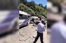 Aumentan a 20 los fallecidos tras atentado de disidencias FARC en carretera de Colombia