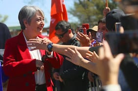 Lo que tienes que saber: zoom al programa de Jeannette Jara y por qué directiva PC no la quería como candidata