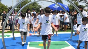 Aguas Andinas inaugura 46 plazas de agua en 21 comunas como respuesta urbana a las altas temperaturas