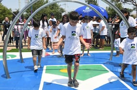 Aguas Andinas inaugura 46 plazas de agua en 21 comunas como respuesta urbana a las altas temperaturas