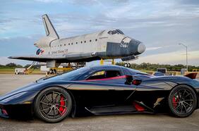 Rápido y furioso: los autos que corren a más de 400 km/h