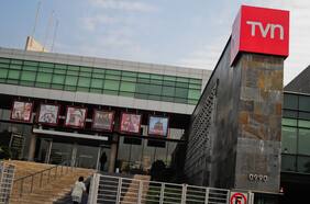 “Podría asegurar que no se va a vender": Holuigue reconoce falta de interesados en edificio de TVN