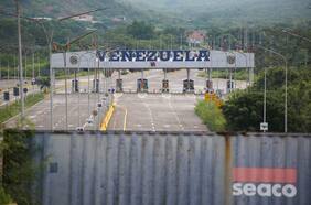 Maduro suspende vuelos desde Colombia por tres días