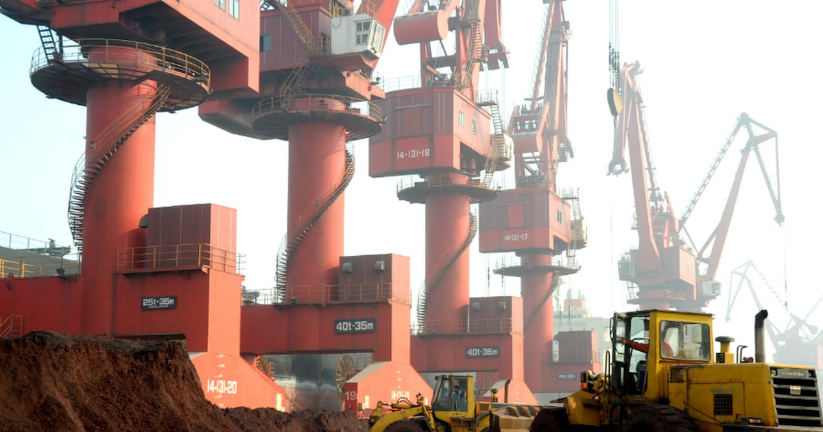 China flexibiliza exportación de tierras raras: un giro con impacto global y desafíos para Chile