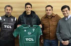 Defensa chileno huye de Honduras tras ser encañonado con pistolas y ficha en Santiago Wanderers