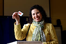 “La política se hace con gestos concretos”: Concejala Paula Mendoza (PS) depone su candidatura a alcaldía de Ñuñoa “en pos de la unidad de la oposición”