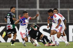 Con un epílogo insólito: la U no puede con Palestino y la primera victoria se le resiste a Paqui Meneghini