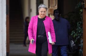 Ministra Jara por bajo apoyo de la CPC y las pymes a negociación ramal: “Esperamos convencerlos”